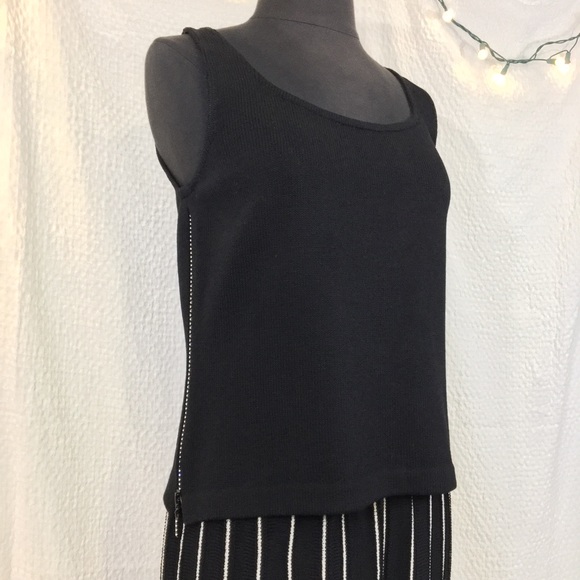 St JOHN Evening Top Black w/ Rhinestone Zippers - Picture 3 of 12